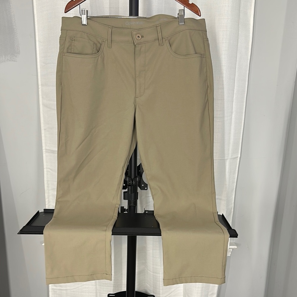 Calvin Klein Men’s Khaki Trousers Size W38XL30